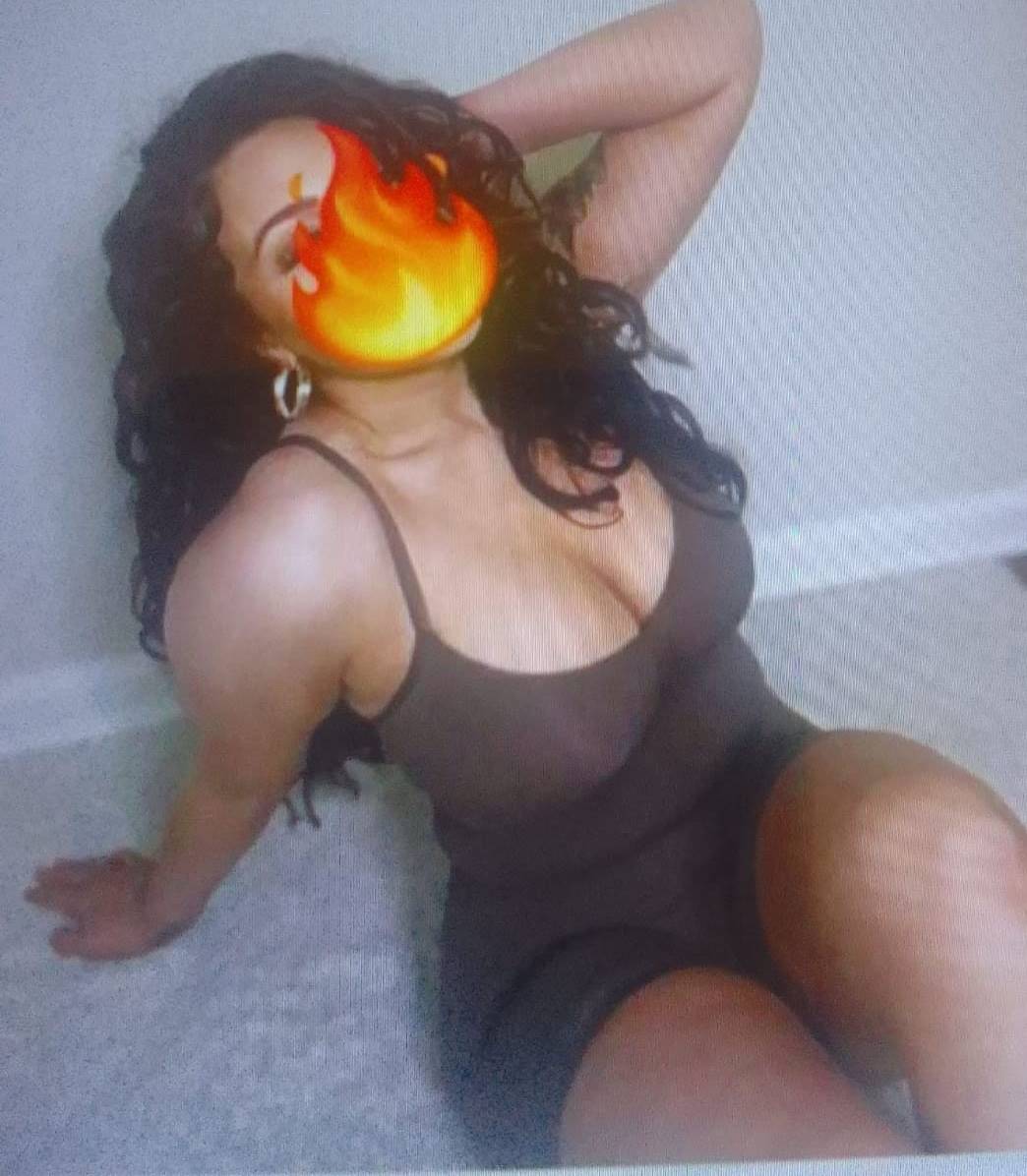 Taksim Escort Bayan Pınarla Aşk Dolu Bir Gecenin Keyfini Çıkarın